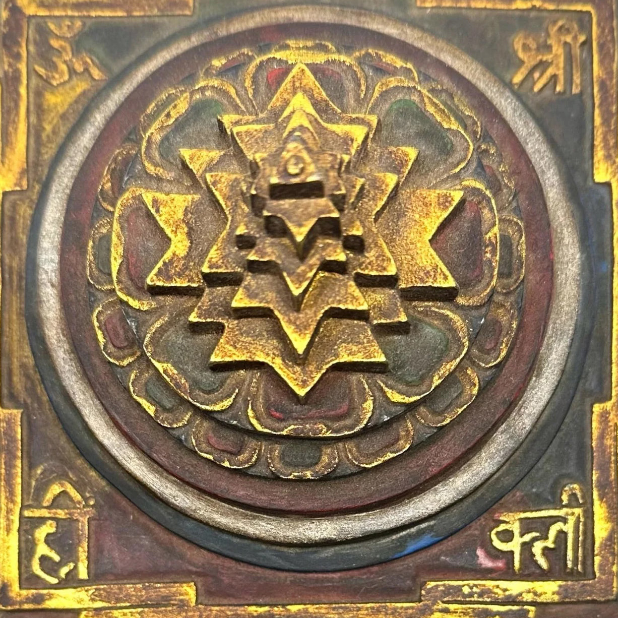 Stupa, Sri Yantra und Vajra Skulpturen - Atelier Tibet