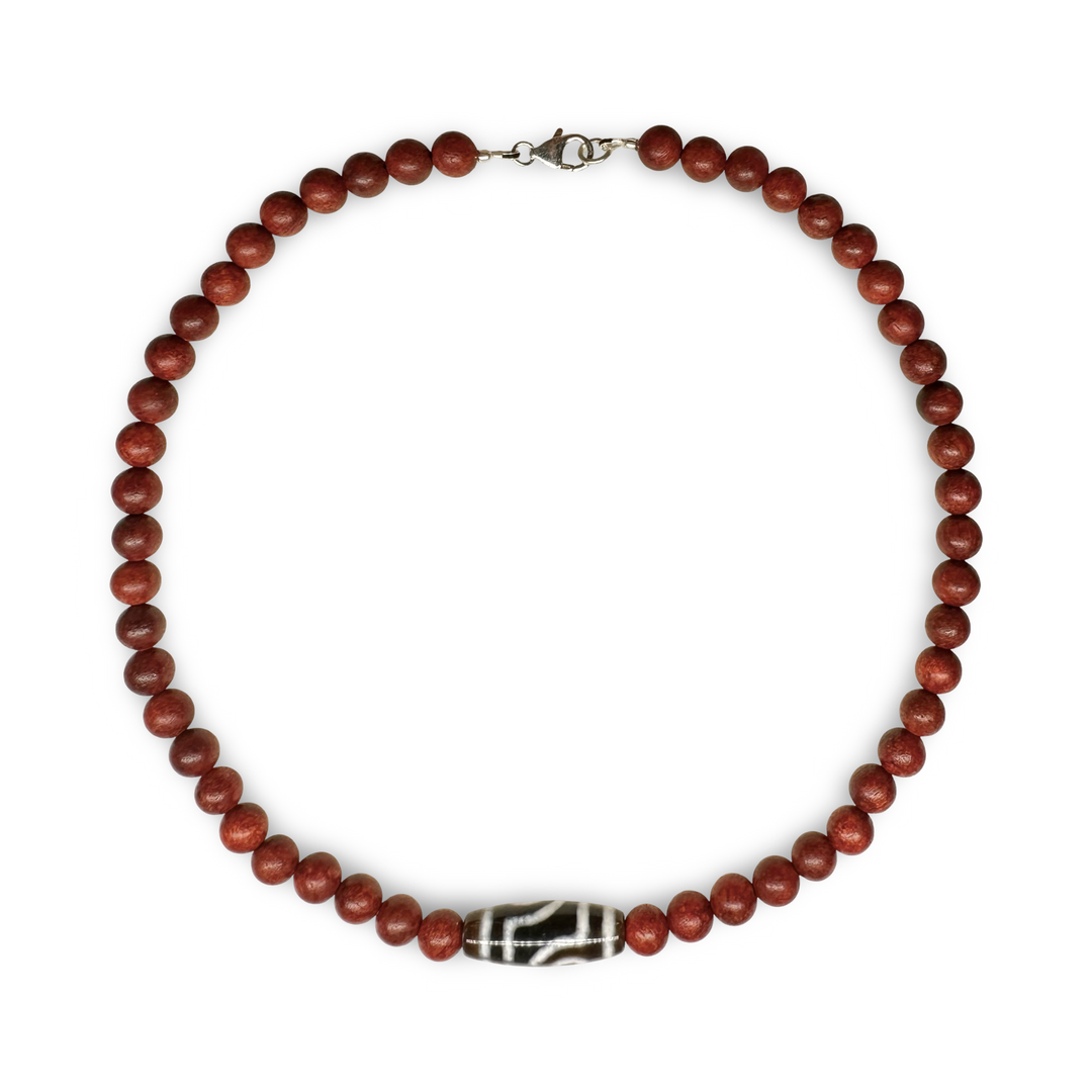 Rosewood necklace with dzi