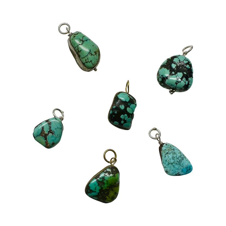 Small turquoise pendant