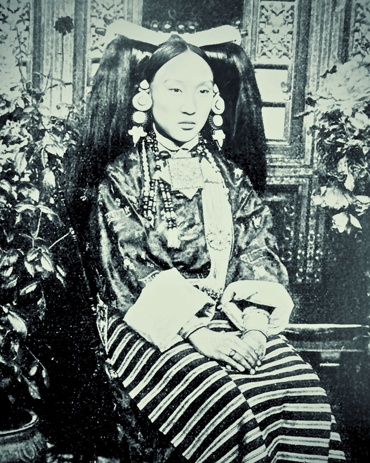 Älterer Bernstein - «Akor» Ohrschmuck - Atelier Tibet