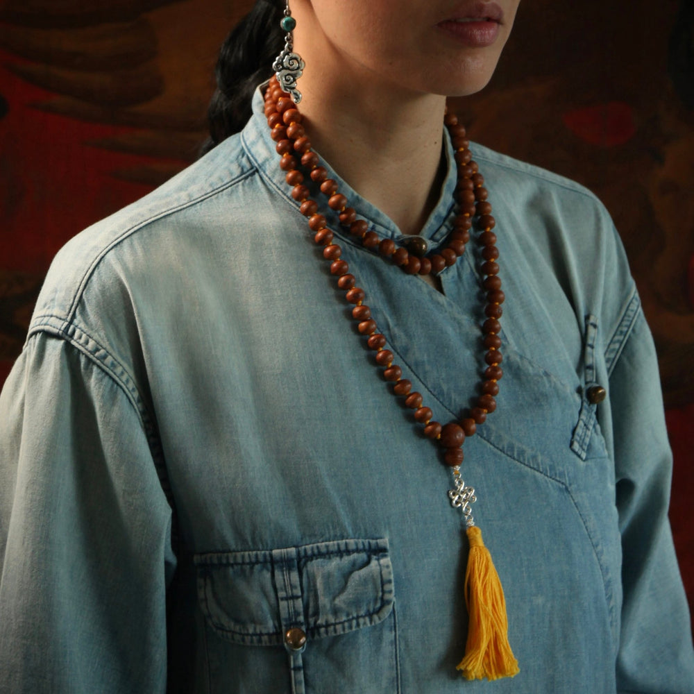 Exklusive Bodhi Samen Mala mit Unendlichem Knoten aus Silber - Atelier Tibet