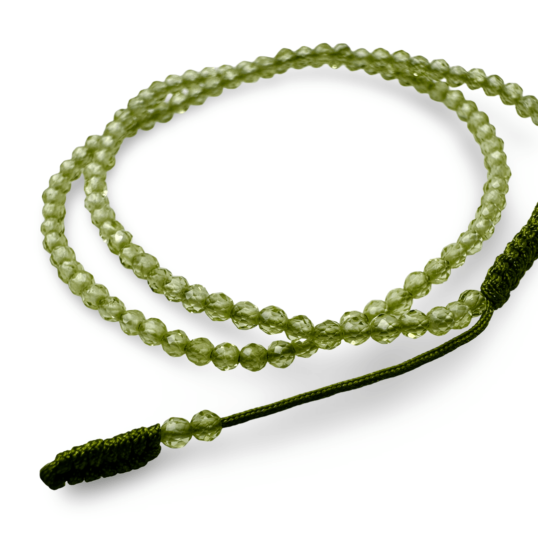 Feines Peridot - Fusskettchen - Atelier Tibet