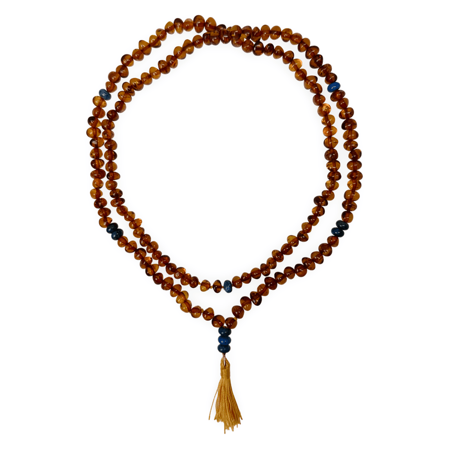 Halskette aus honigfarbigen Bernsteinen und blauem Dumortierit - Atelier Tibet
