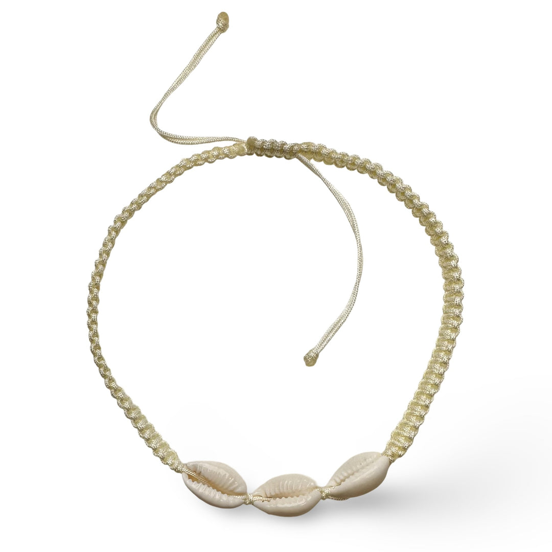 Handgeknüpftes Armband mit drei Muscheln, verschiedene Farben - Atelier Tibet