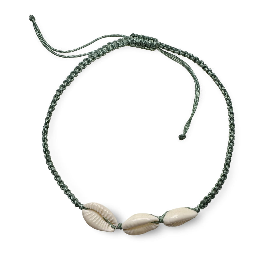 Handgeknüpftes Armband mit drei Muscheln, verschiedene Farben - Atelier Tibet