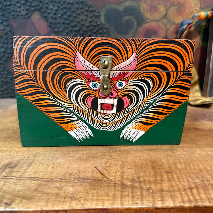 Tibetische Tiger-Holzschatulle