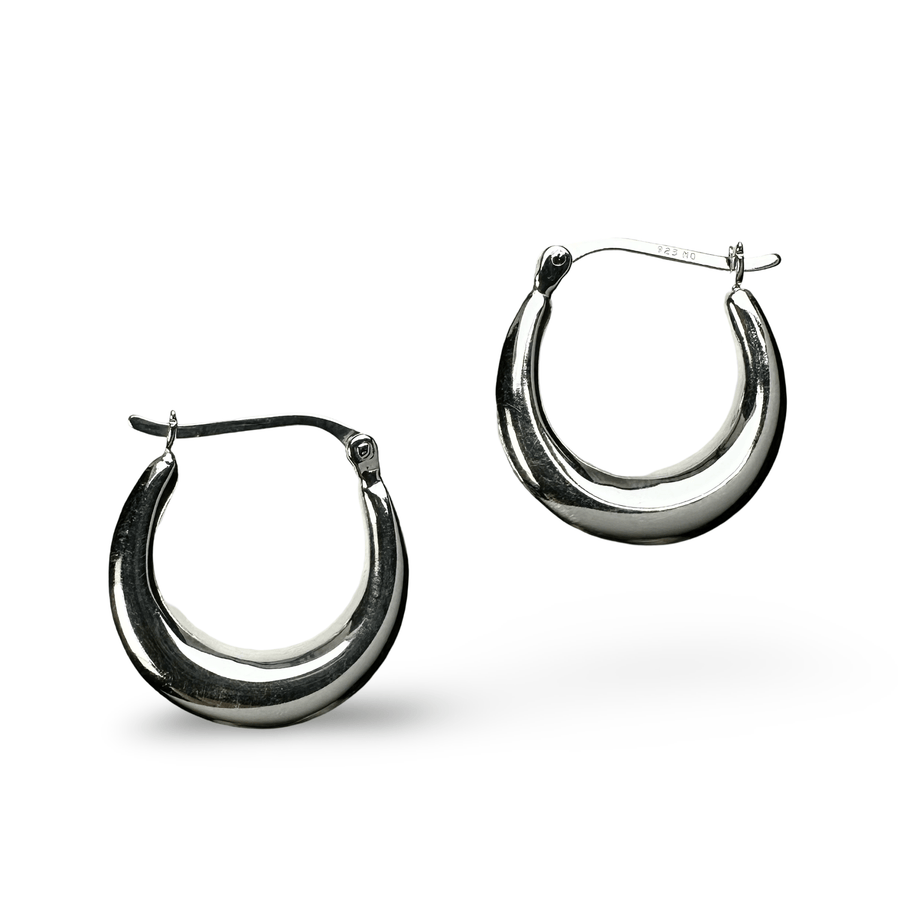 Kleinere Mondsichel Kreolen aus Silber - Atelier Tibet