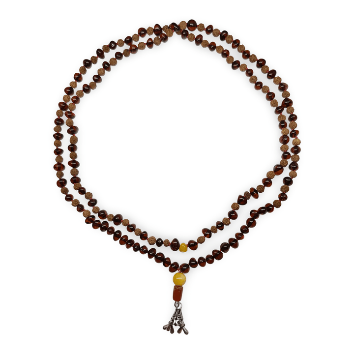 Lange Kette aus Bernstein, Rudraksha, Silber und alter Koralle - Atelier Tibet