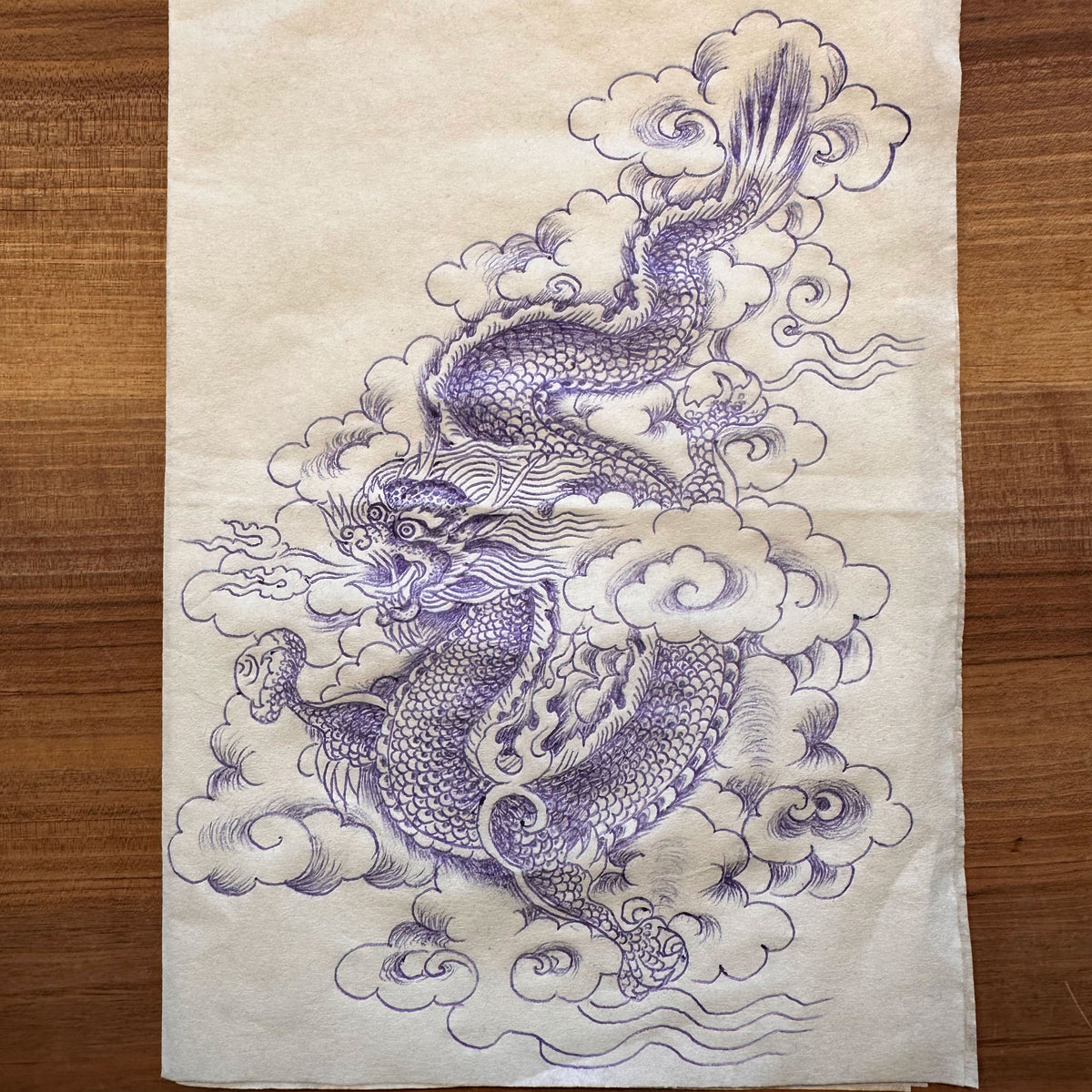 Die Original-Serviette mit Jamyangs Drachenzeichnung