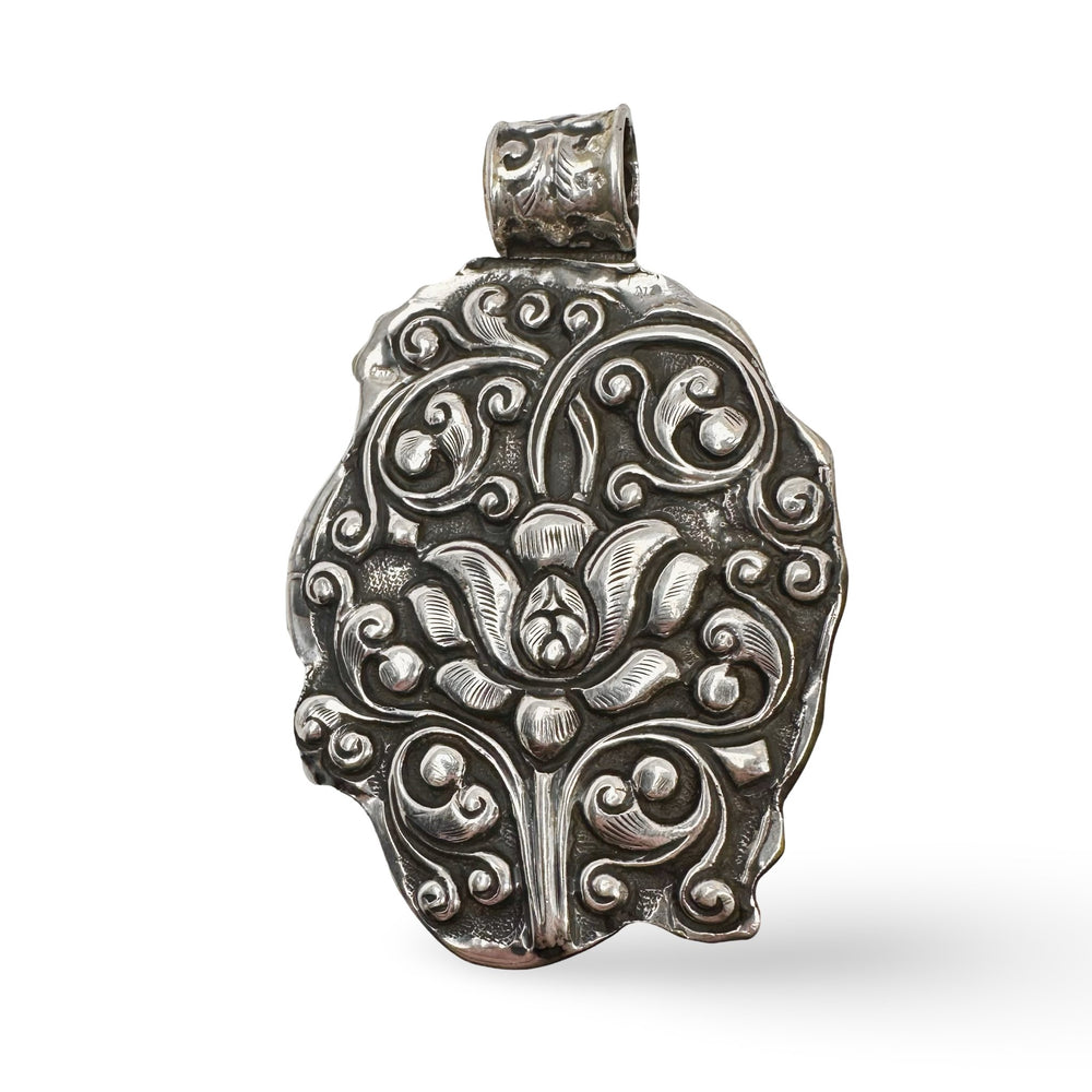 Silber - Drachen - Anhänger mit Türkis und Koralle - Atelier Tibet
