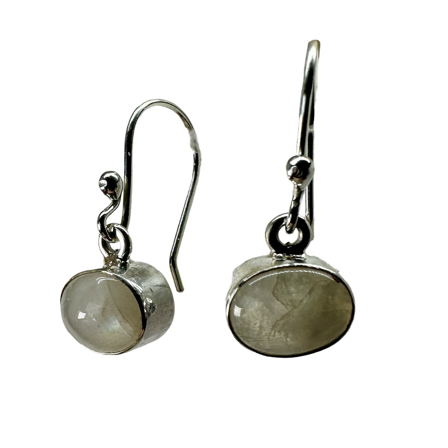 Silber Ohranhänger mit Regenbogen Mondstein - Atelier Tibet