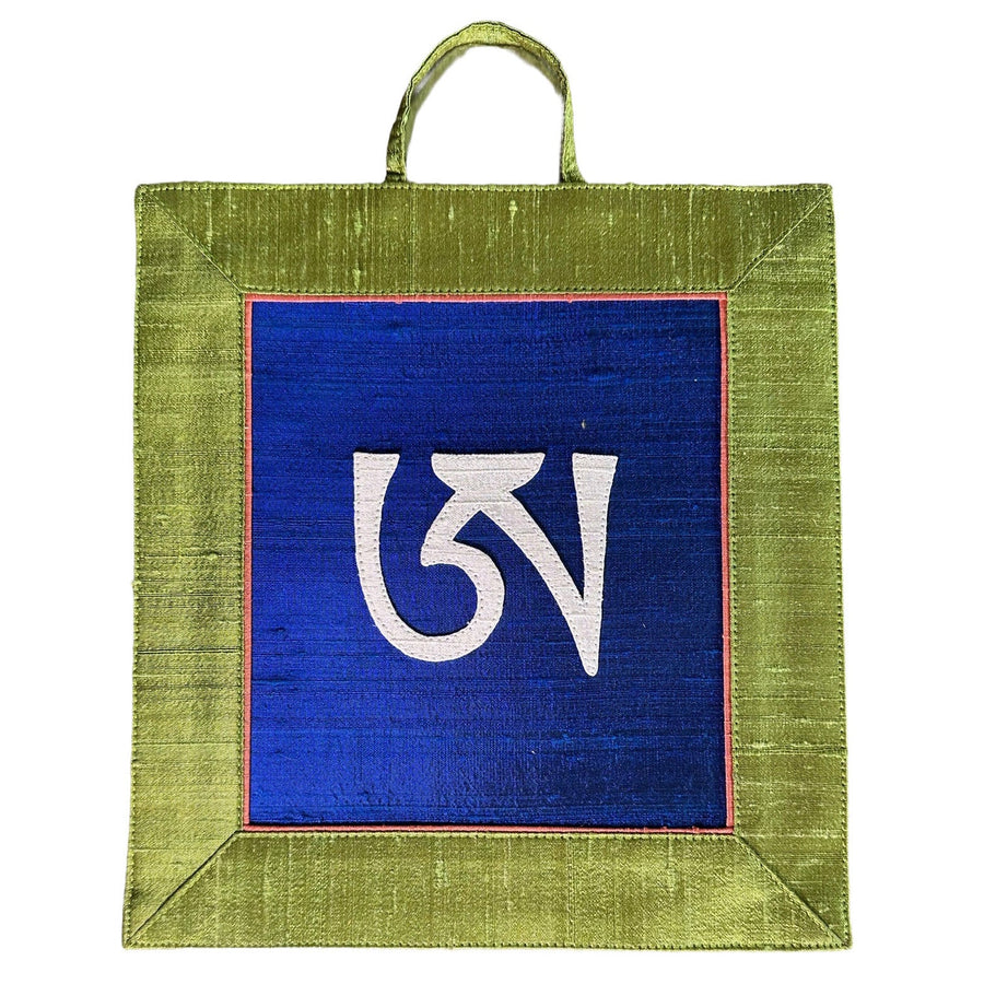 ཨ (AH)-Wandbehang aus Seidenbrokat - Atelier Tibet