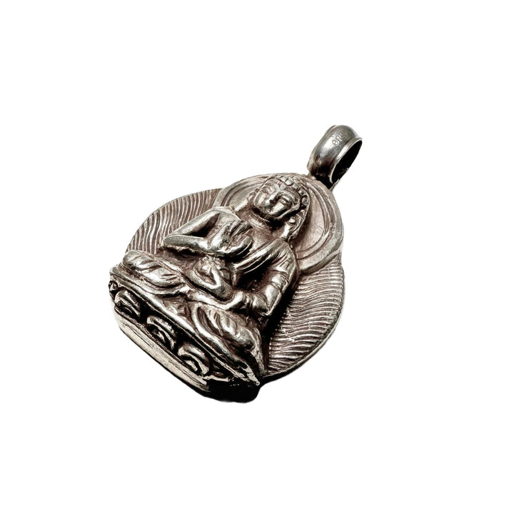 Amoghasiddhi Anhänger aus Silber - Atelier Tibet