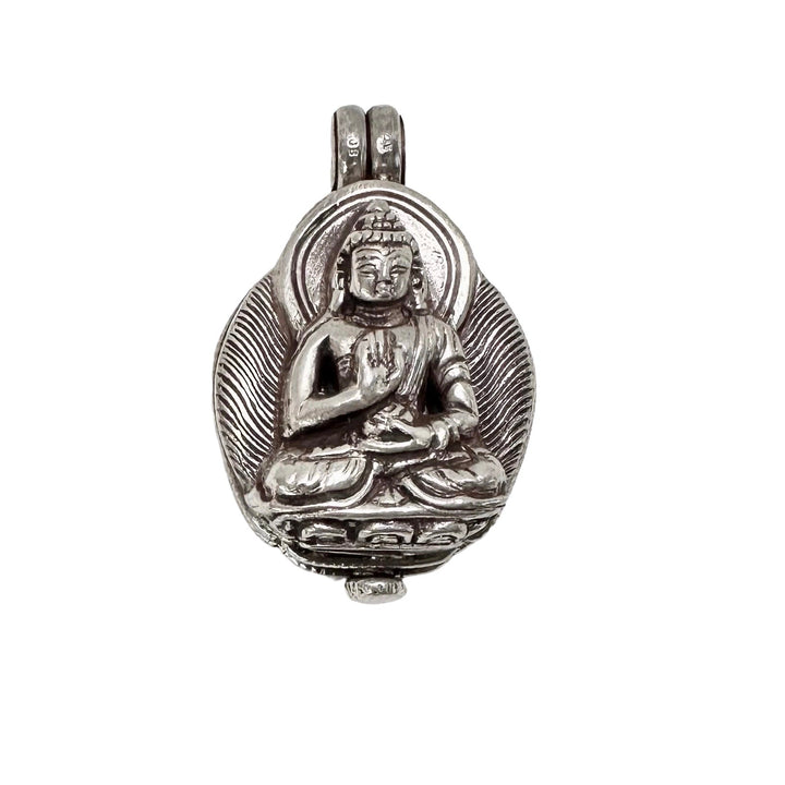 Amoghasiddhi Buddha Ghau Anhänger aus Silber - Atelier Tibet