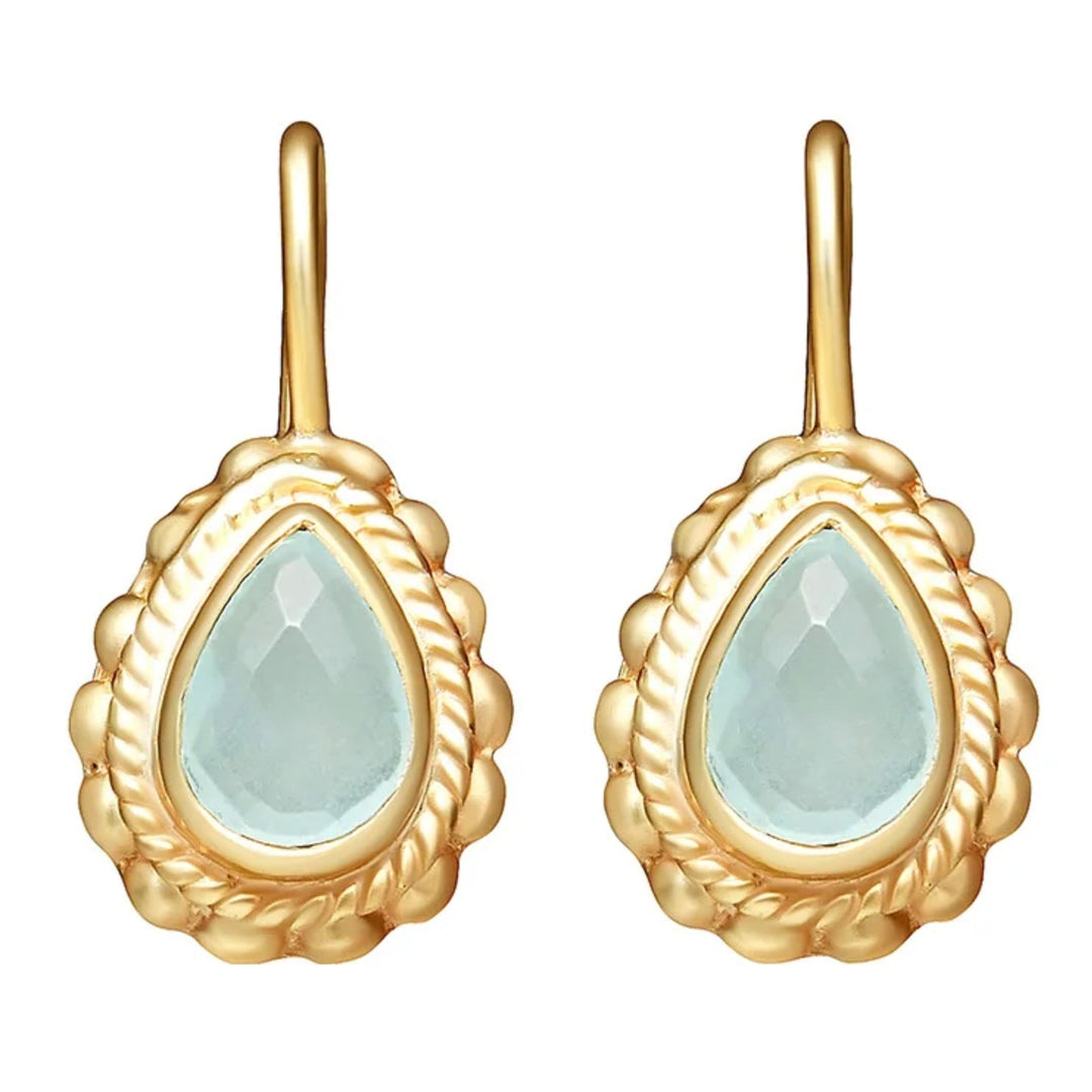 Chalcedon Aqua Tropfen Ohranhänger, vergoldet - Atelier Tibet