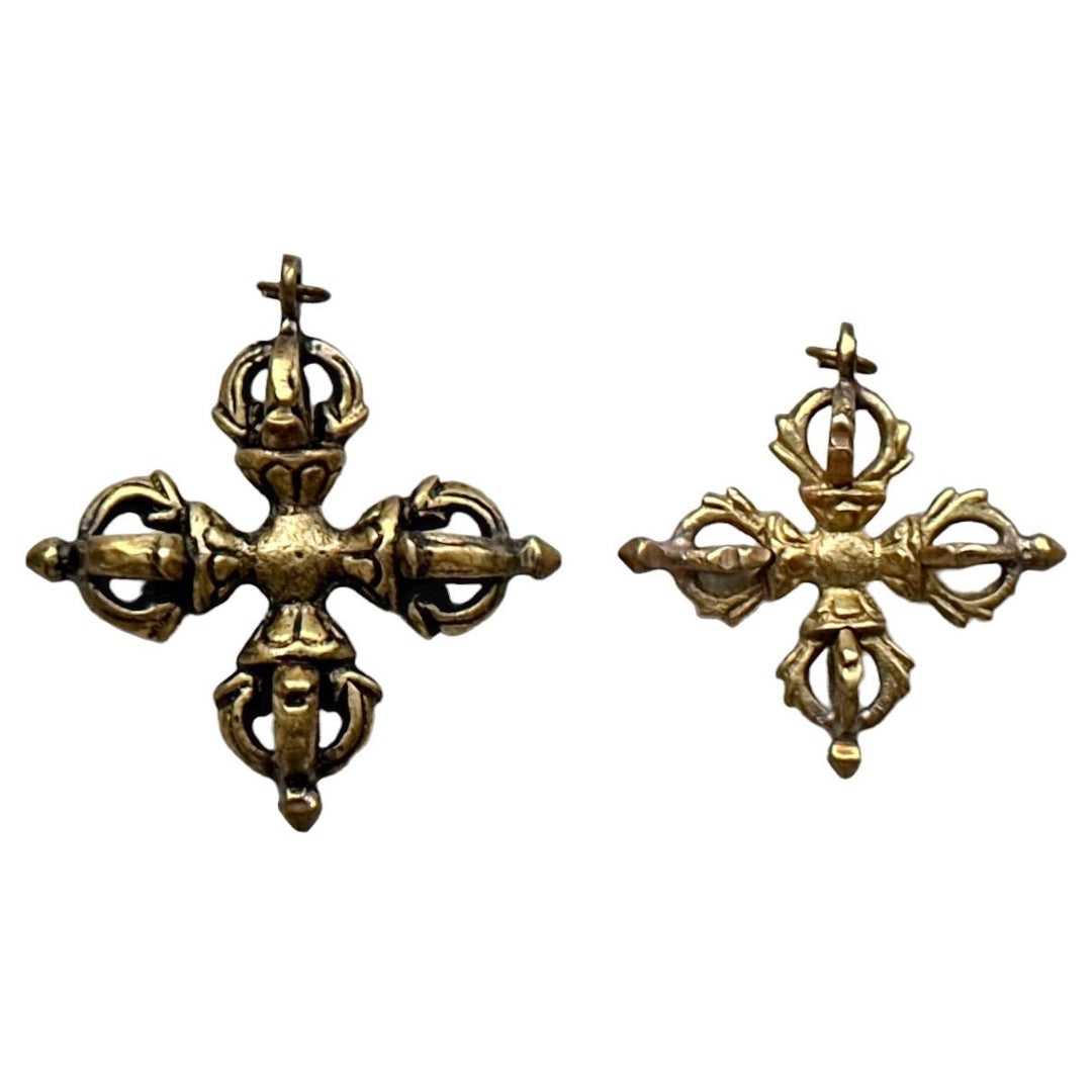 Doppel-Vajra Anhänger aus Messing - Atelier Tibet