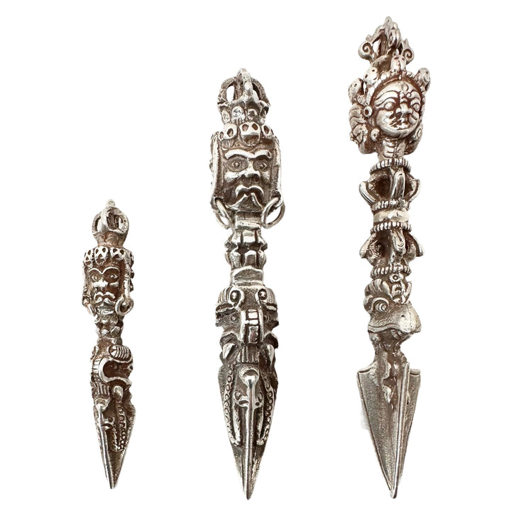 Fein gearbeiteter Silber-Phurba - Atelier Tibet
