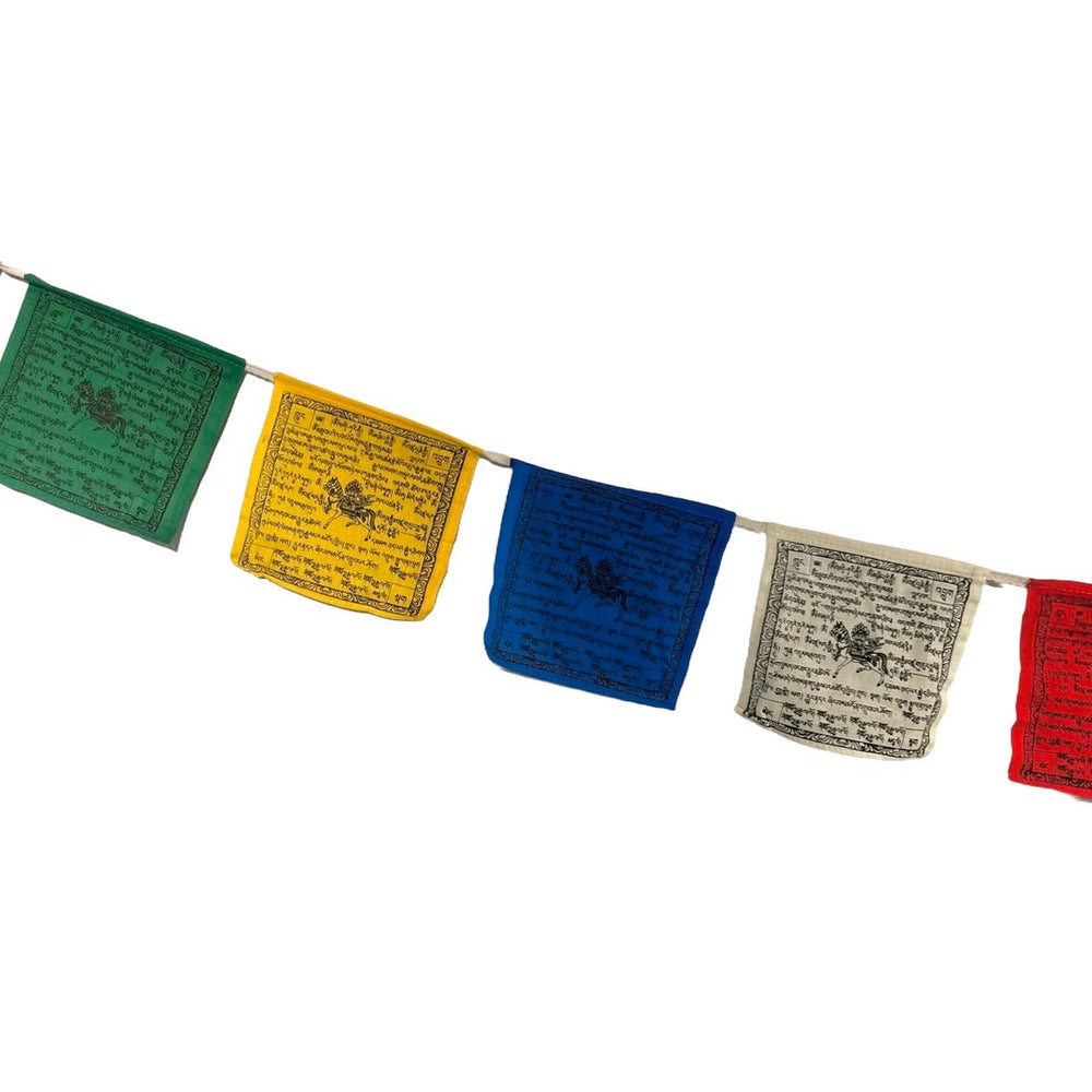 Gebetsfahne gesäumt - Atelier Tibet