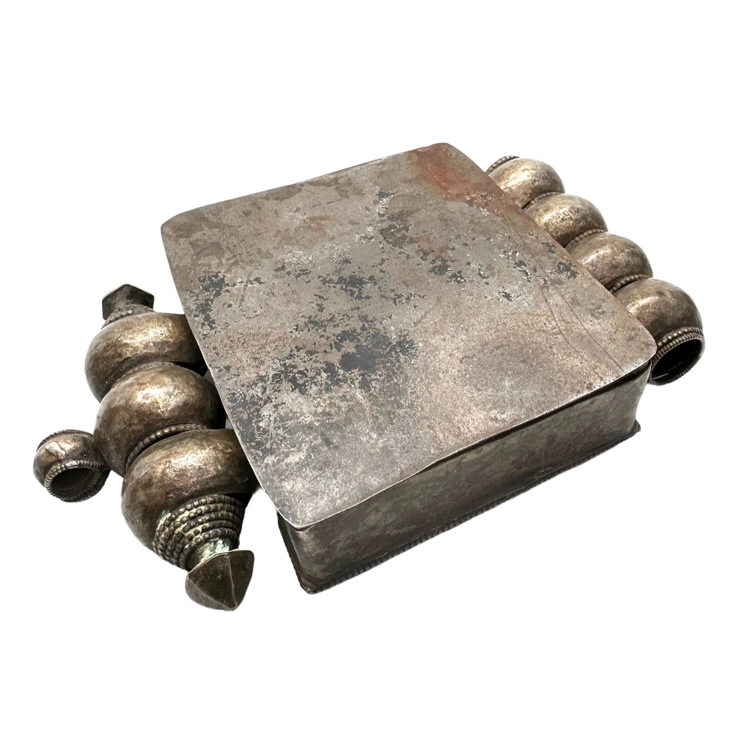Grosser Tibetischer «Ghau» aus Silber mit Türkis - Atelier Tibet