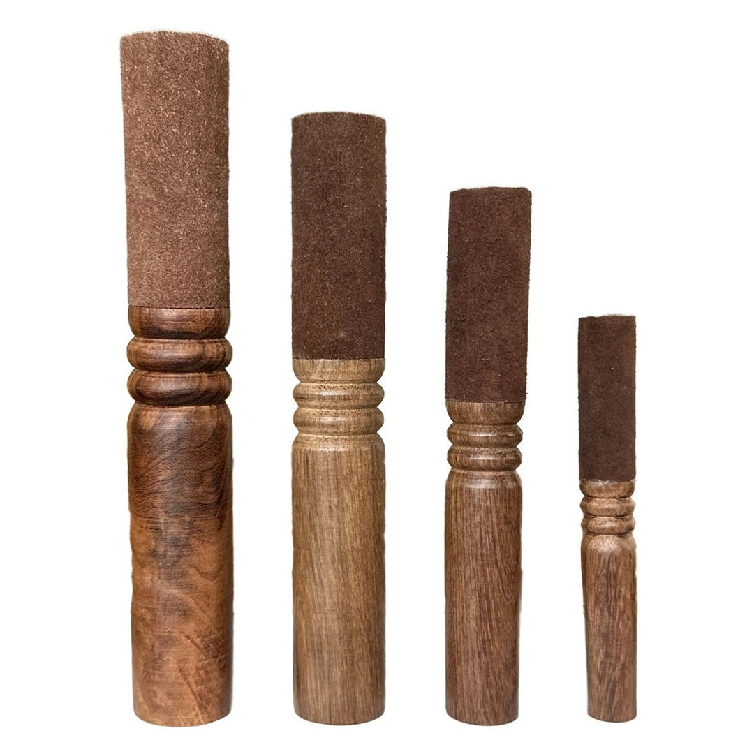 Klangschalen Schlagholz mit Lederbesatz - Atelier Tibet