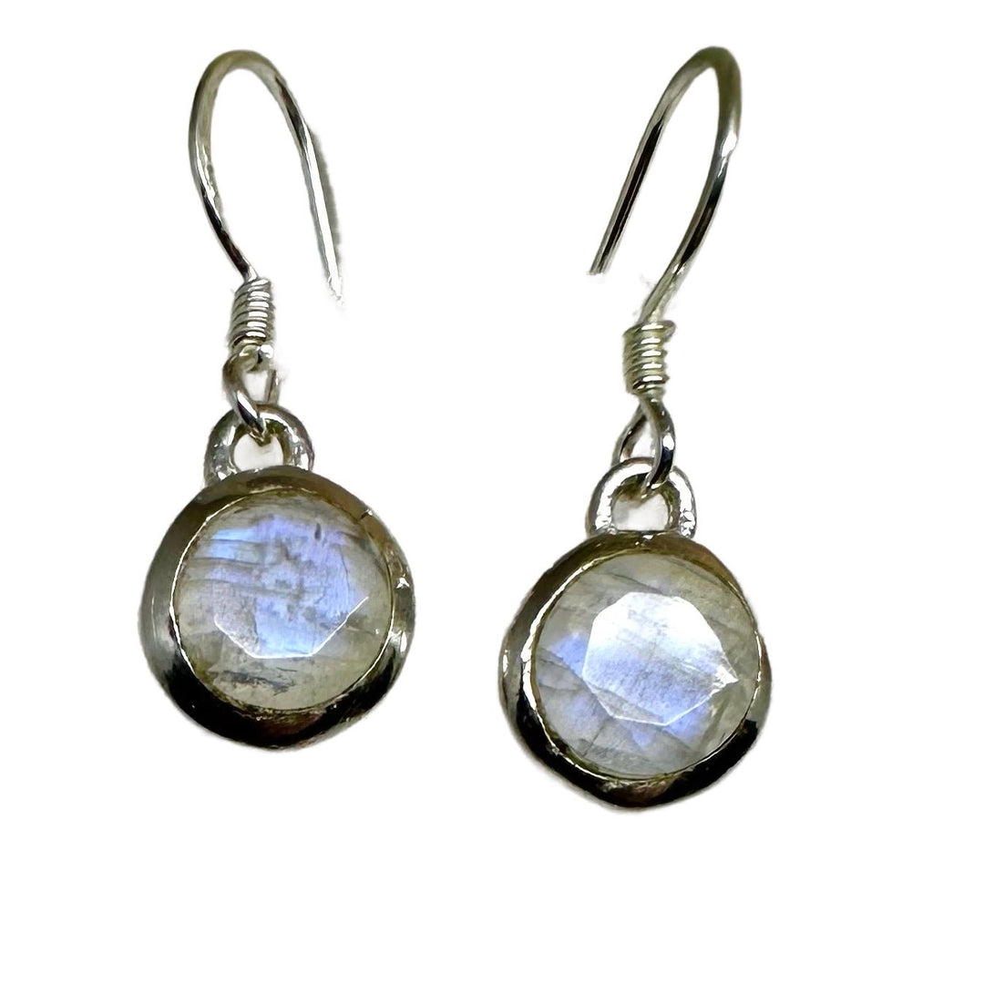 Regenbogen Mondstein Ohranhänger aus Silber - Atelier Tibet
