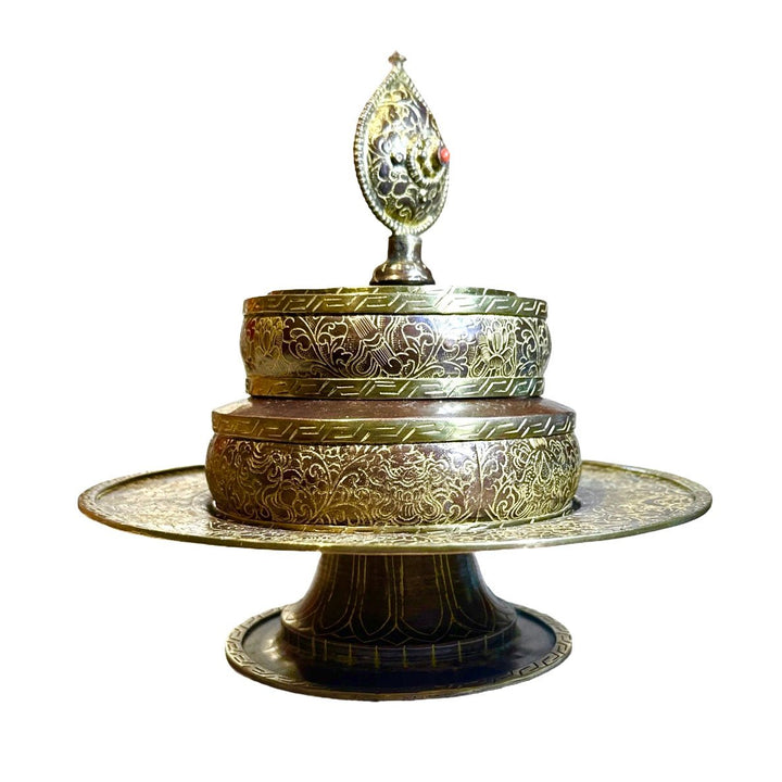 Reich verziertes, graviertes Mandala aus Kupfer - Atelier Tibet
