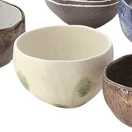 Rustikale Tassen mit verschiedenen Mustern - Atelier Tibet