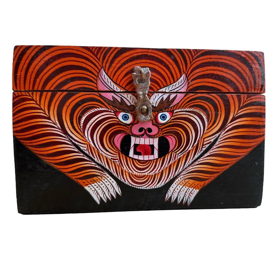 Tibetische Tiger-Holzschatulle - Atelier Tibet