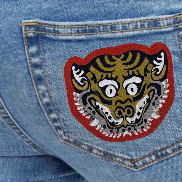 Tibetischer Aufbügel-Patch «Tiger Head», 2er-Set, verschiedene Farben und Grössen