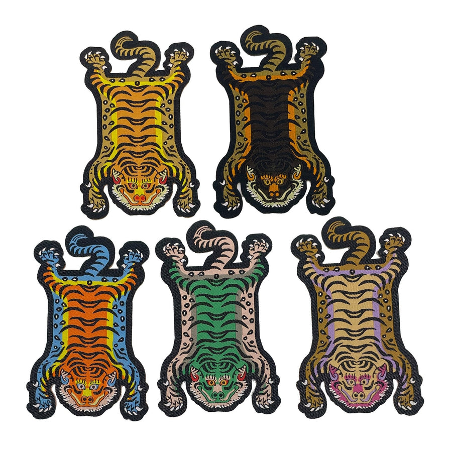 Tibetisches Aufbügel-Patch «Tiger Rug», 5er-Set mit allen Farbvarianten - Atelier Tibet