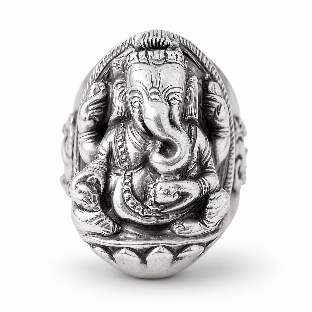 Imposanter Ganesha-Ring aus Silber