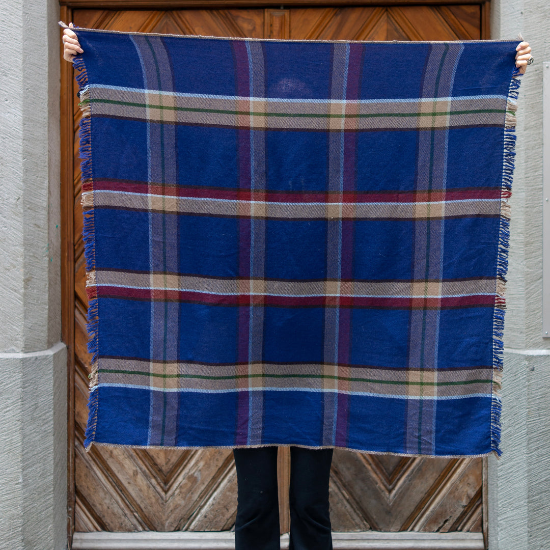 Foulard en cachemire « Changtang » - Bleu roi, sable et bordeaux
