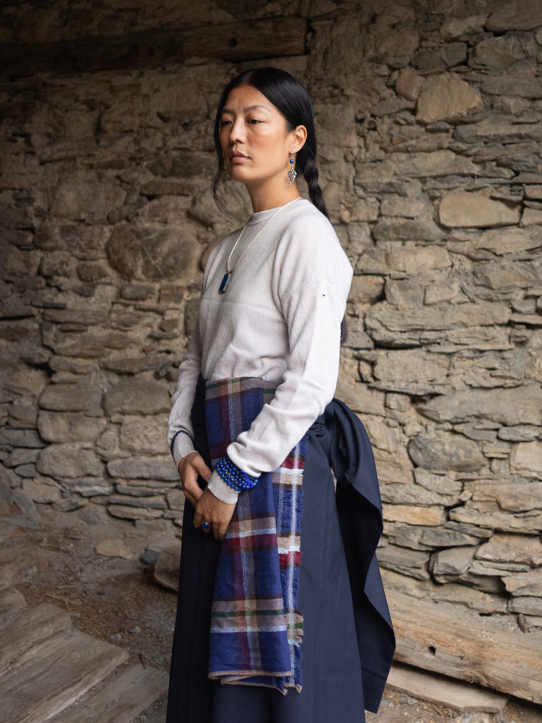 Foulard en cachemire « Changtang » - Bleu roi, sable et bordeaux