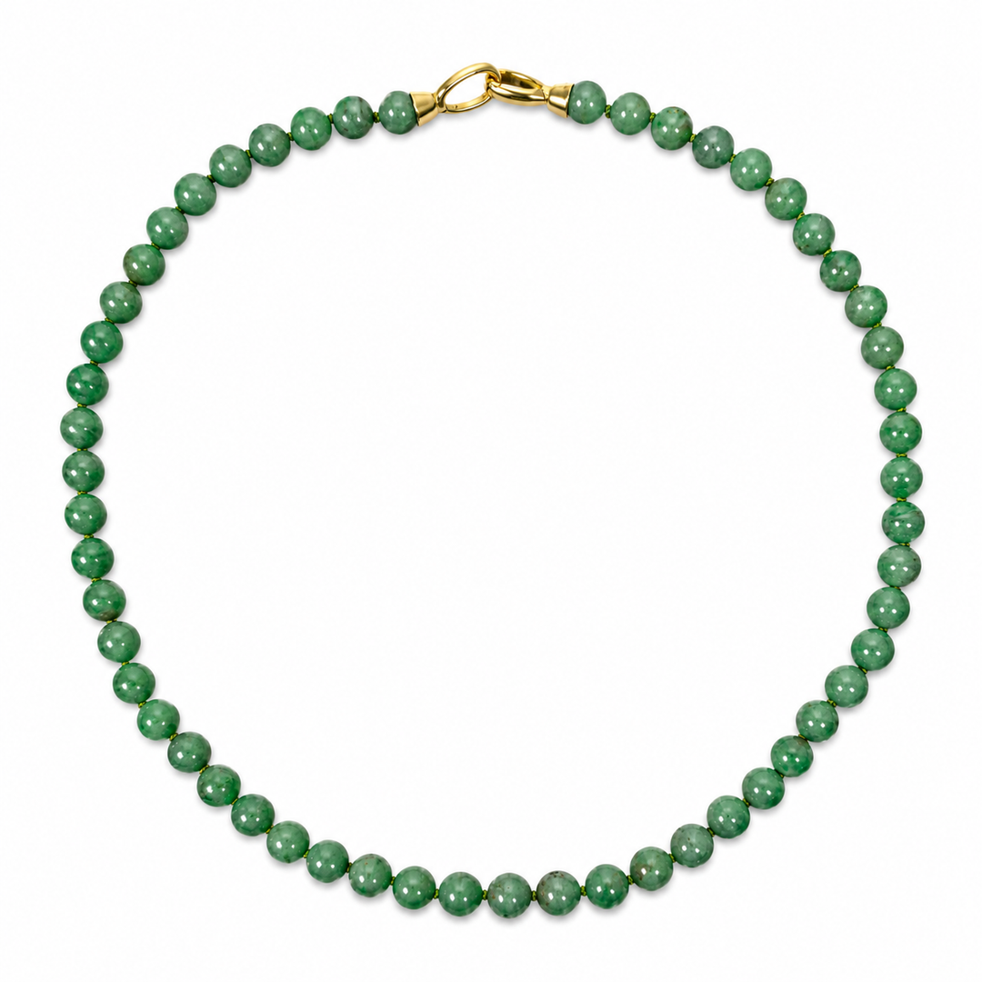 Edle Halskette aus Burma-Jade - handgeknüpft
