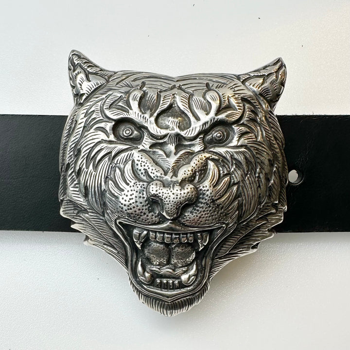 Tiger Gürtelschnalle aus Silber