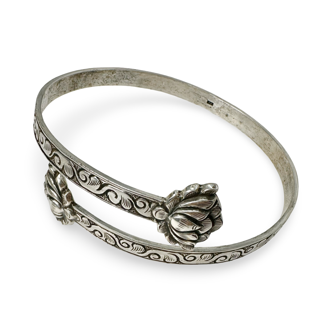 Lotus silver upper arm cuff