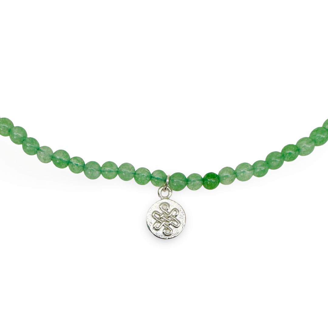 Aventurin-Kette mit «Unendlichem Knoten»-Anhänger