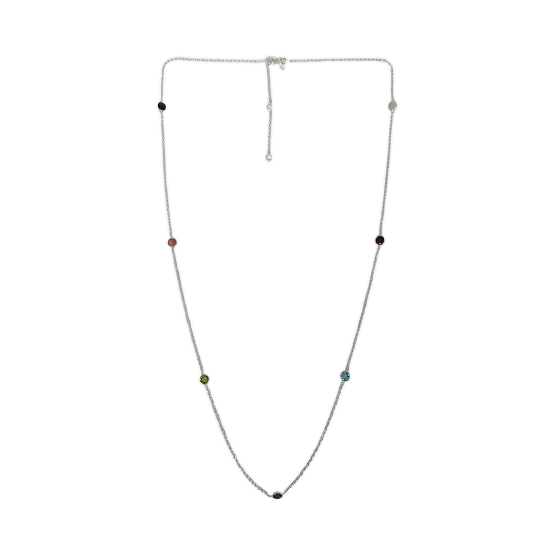Collier en argent orné de pierres précieuses colorées