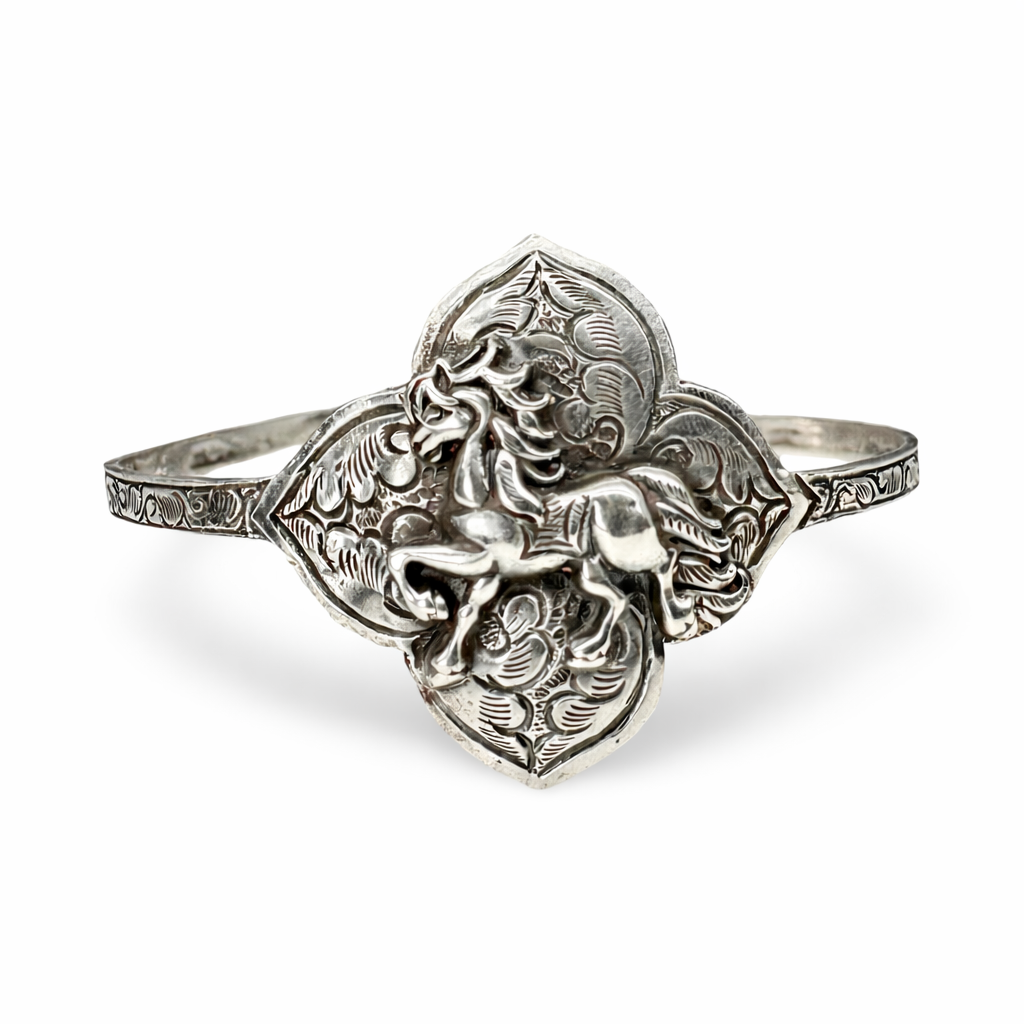 Bracelet de bras supérieur en argent avec chevaux