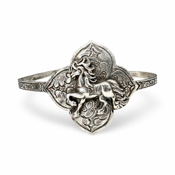 Bracelet de bras supérieur en argent avec chevaux