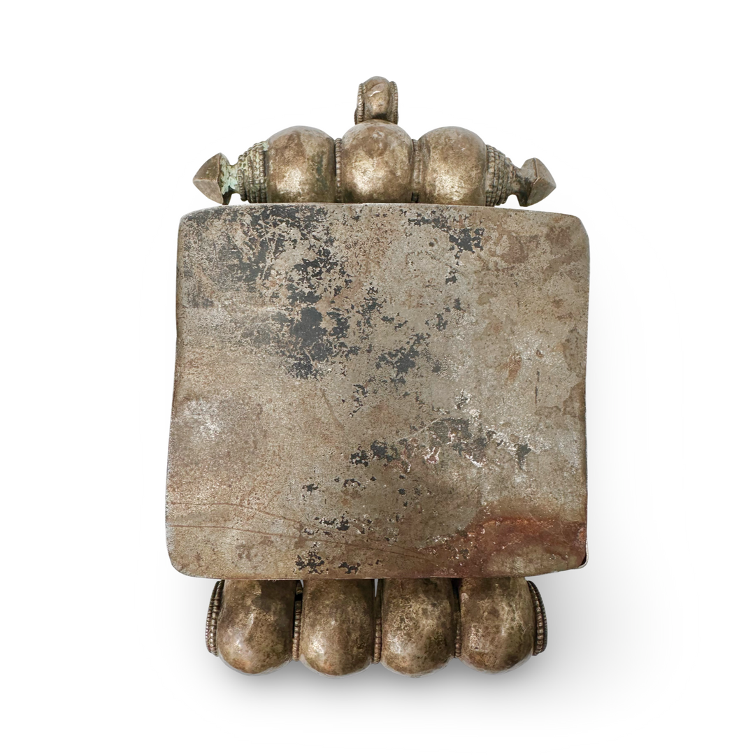 Grande “Ghau” tibetano in argento con turchese
