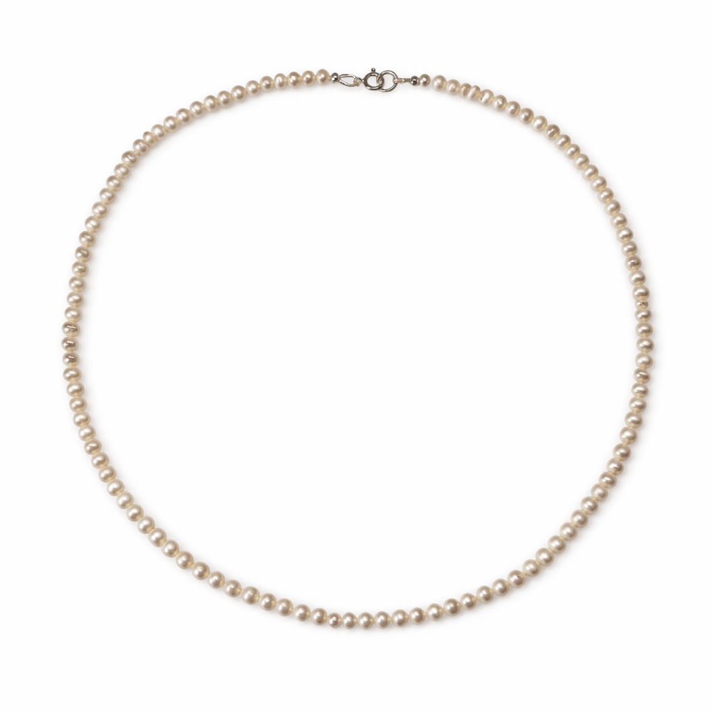 Fine pearl necklace