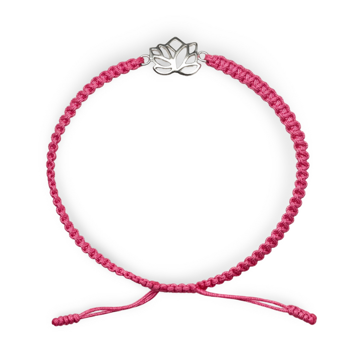 Bracelet porte-bonheur noué à la main – Fleur de lotus en argent