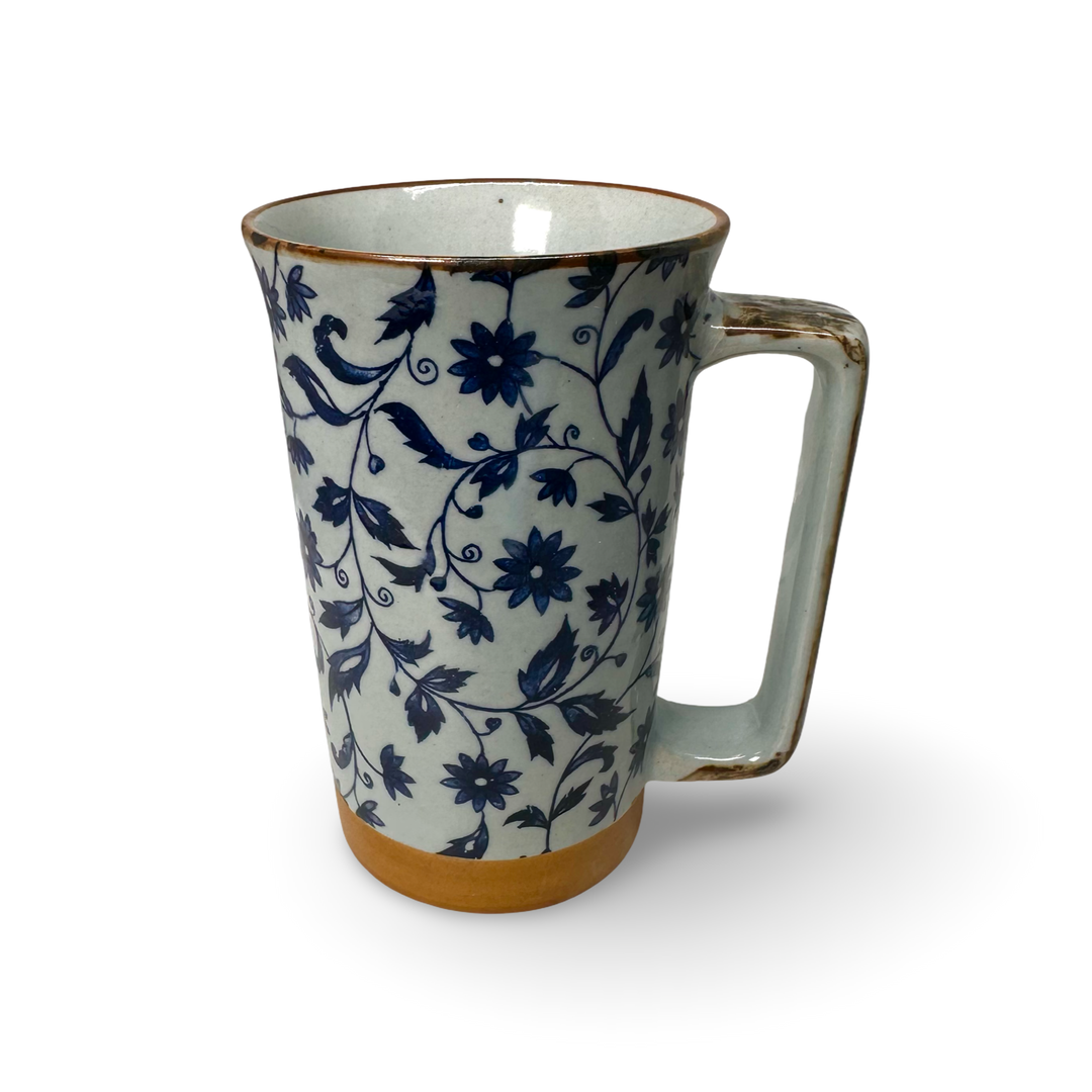Tasse (Mug) mit floralem Muster