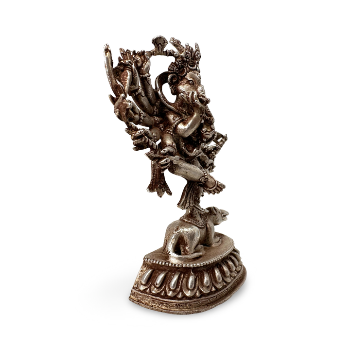 Statua di Ganesh realizzata in rame argentato
