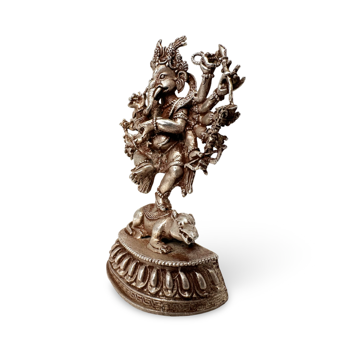 Statua di Ganesh realizzata in rame argentato