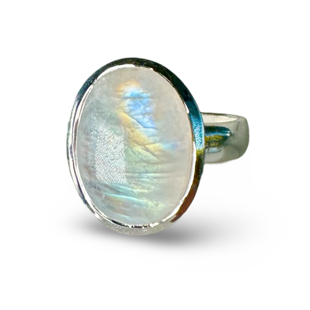 Grosse Ringe mit Regenbogen-Mondstein und Silber