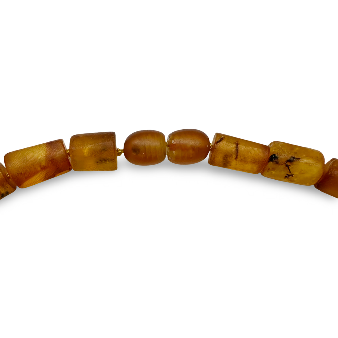 Collier d'ambre avec perles d'argent de style ethnique
