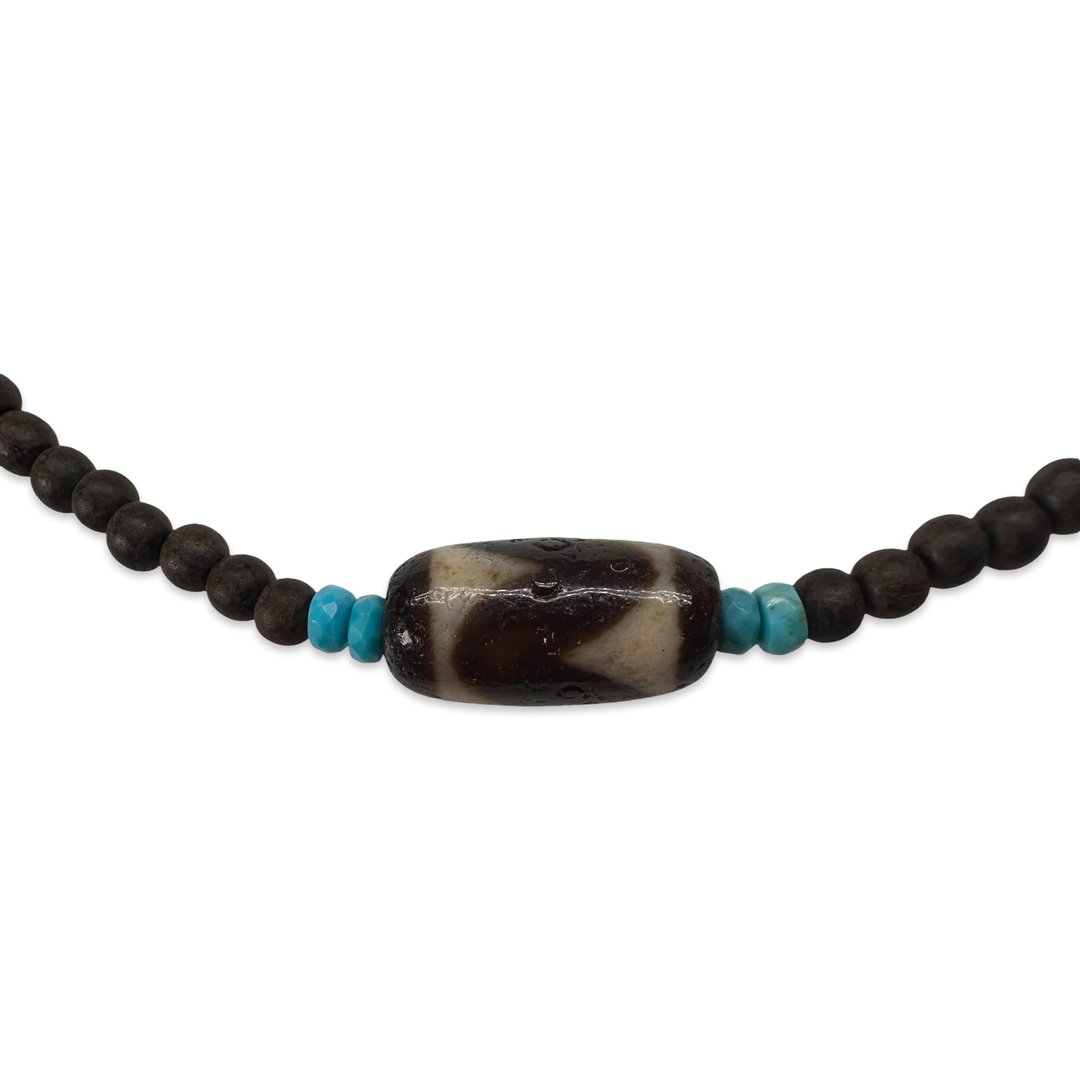 Kette – Ebenholz mit Tibet-Türkis und Dzi-Perle