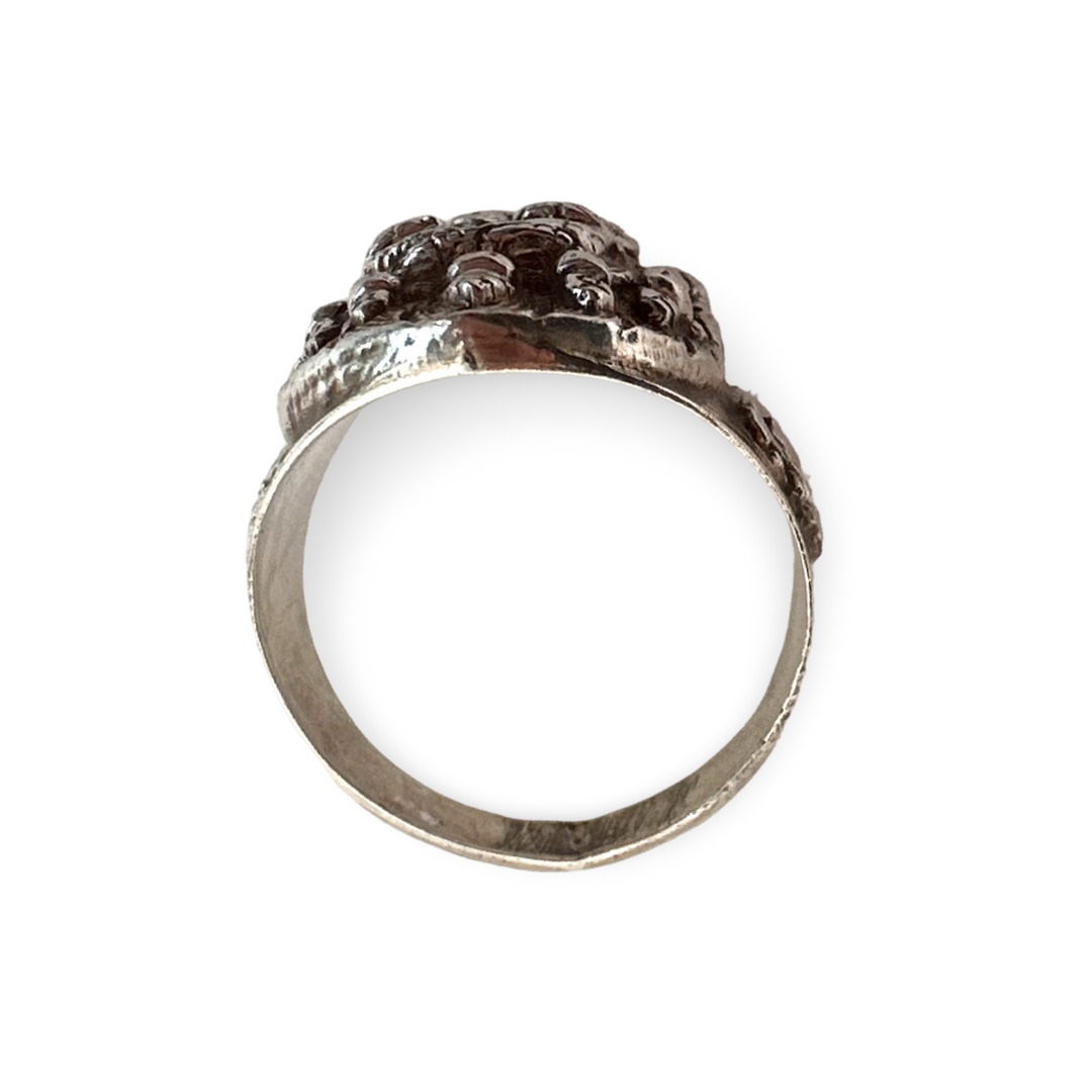Imposanter Mahakala-Ring aus Silber